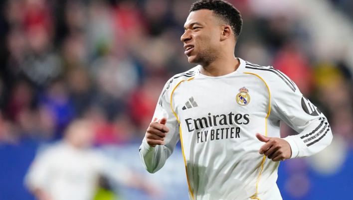 Mbappé Jalani Perawatan Lutut di Paris: Tanpa Operasi, Balik Kapan?